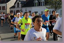 02 Marathon Cheverny 325 * 680 x 453 * (135KB)
